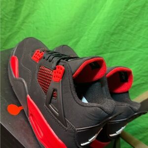 Jordan Men's Black and Red Sneakers